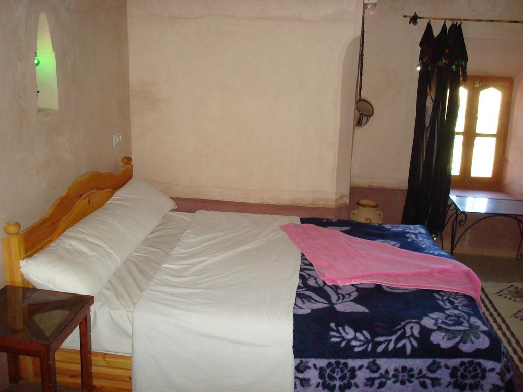 Kasbah Ait Kassi Hotel Boumalne Dades ภายนอก รูปภาพ